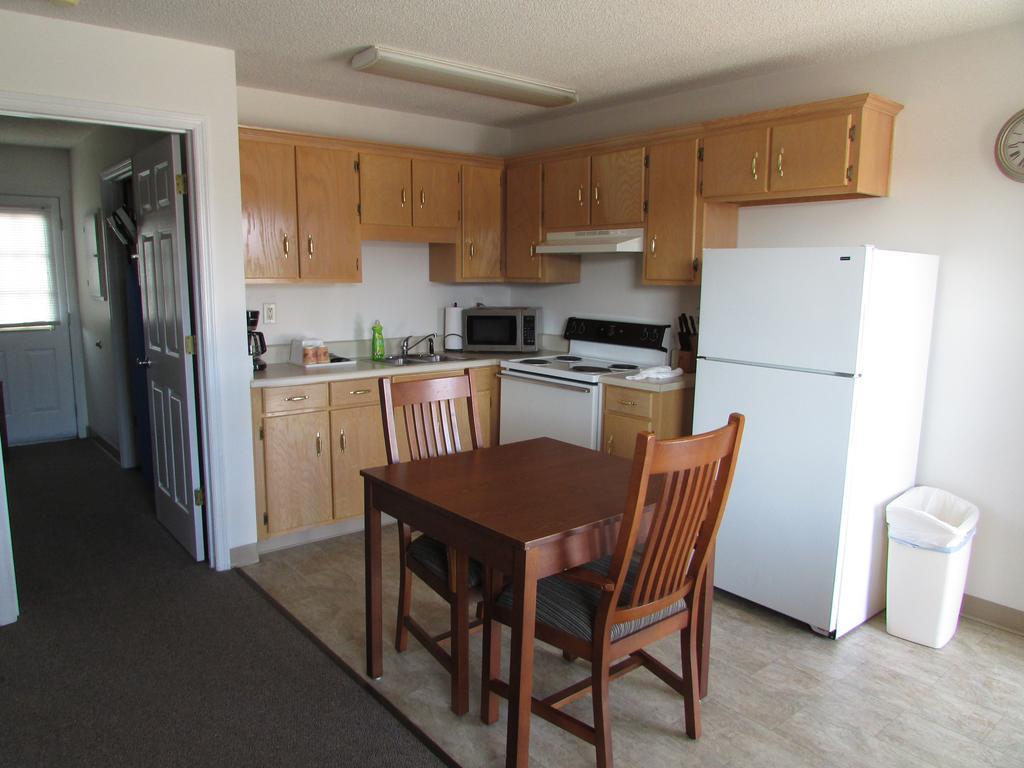 Douglas Inn & Suites, Blue Ridge, Ga ภายนอก รูปภาพ