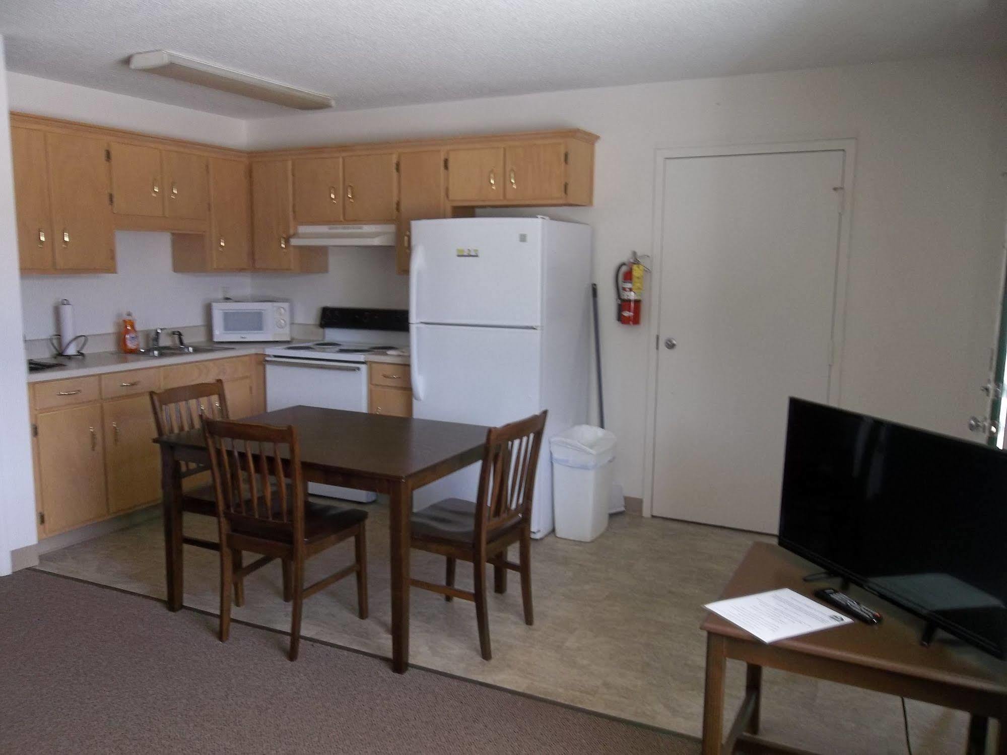 Douglas Inn & Suites, Blue Ridge, Ga ภายนอก รูปภาพ